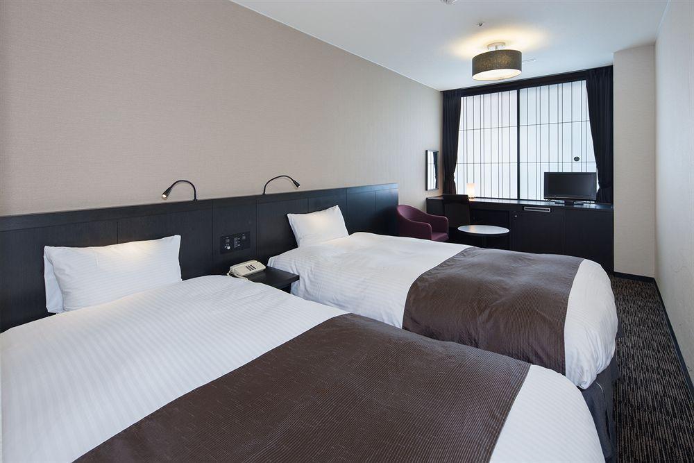 Kyoto Dai-Ni Tower Hotel Екстериор снимка